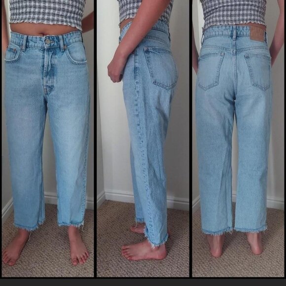 Zara light blue high-waisted cropped jeans size 6 - Picture 7 of 7